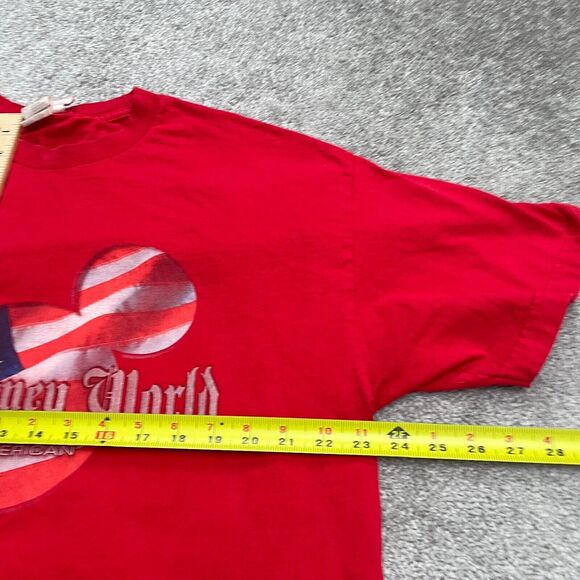 Walt Disney World Mickey Mouse Vintage Graphic T-Shirt Mens XL Red Crew Neck Tee - Picture 10 of 11